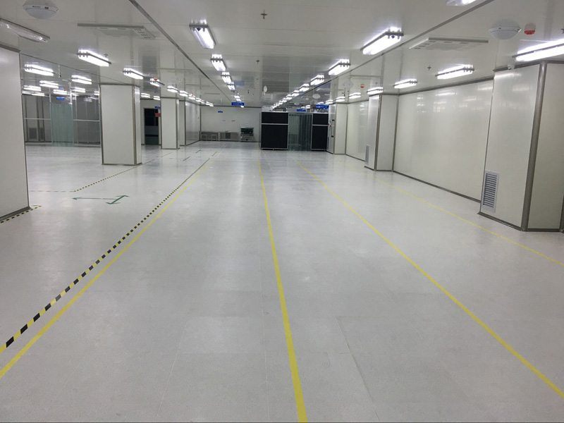 上海潔凈車間裝修工程-臨港高新產(chǎn)業(yè)區(qū)千級精密電子廠房裝修案例