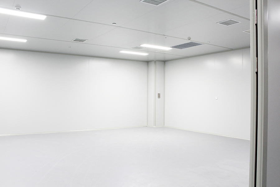 千級電子凈化車間防靜電PVC地面鋪設時需要注意那些事項？